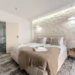 Stillaterm Hotel Mineralni Bani