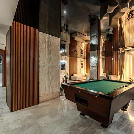Stillaterm Hotel